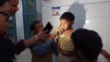 बिलारी: गांव किसोरा में गैस सिलेंडर में आग लगने से झुलसा 3 साल का मासूम, सामुदायिक स्वास्थ्य केंद्र में कराया गया भर्ती