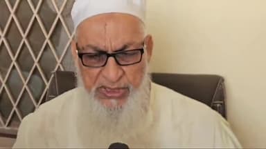 गाज़ीपुर: मुख्तार अंसारी के निधन के बाद उनके बड़े भाई व पूर्व विधायक सिबगतुल्ला अंसारी ने कहा, प्रशासन कोई सूचना नहीं दे रहा है