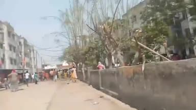 मलिहाबाद: पारा थाना अंतर्गत क्षेत्र में दो पक्षों में जमकर हुई मारपीट, वीडियो सोशल मीडिया पर हुआ वायरल