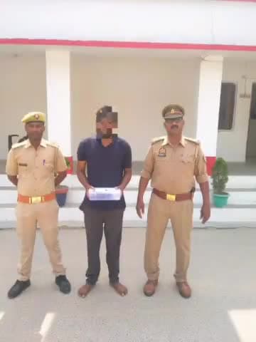 गाज़ीपुर: वाहन चेकिंग के दौरान हिस्ट्रीशीटर को पुलिस ने किया गिरफ्तार,बरामद हुई अवैध तमँचा और एक कारतूस भेजा जेल