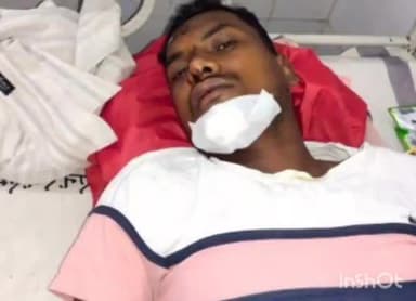 सिधवलिया: सिधवलिया रोड में अज्ञात वाहन की चपेट में आने से बाइक सवार युवक हुआ घायल, इलाज के लिए स्थानीय अस्पताल में भर्ती