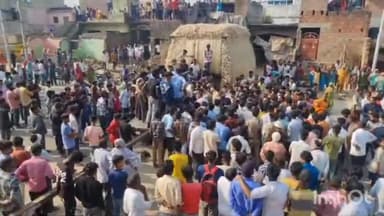 मुज़फ्फरनगर: ग्राम हरिनगर में ट्रैक्टर ट्रॉली सवार 2 युवकों की करंट लगने से हुई मौत, आक्रोशित परिजनों व ग्रामीणों ने किया हंगामा