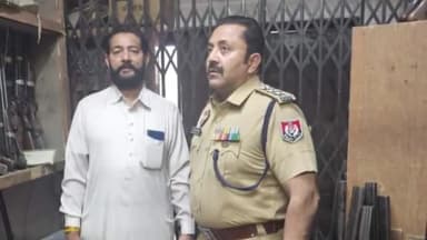 ਮੋਗਾ: ਮੋਗਾ ਪੁਲਿਸ ਵੱਲੋਂ ਵੱਖ-ਵੱਖ ਗਨ ਹਾਊਸਾਂ ਦੀ 2024 ਦੇ ਇਲੈਕਸ਼ਨਾਂ ਸਬੰਧੀ ਕੀਤੀ ਚੈਕਿੰਗ