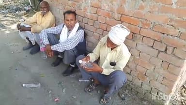 उरई: रामपुरा थाना क्षेत्र में अज्ञात कारणों के चलते युवक ने फांसी लगाकर की आत्महत्या, मेडिकल कॉलेज में हुआ शव का पोस्टमार्टम