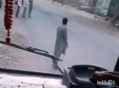 उरई: उरई कोतवाली पुलिस ने रोडवेज बस चालक पर विद्युत पोल क्षतिग्रस्त करने के मामले में मुकदमा किया दर्ज