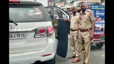 ਸੰਗਰੂਰ: ਸੰਗਰੂਰ ਧੂਰੀ ਗੇਟ ਸੰਗਰੂਰ ਵਿਖੇ ਟਰੈਫਿਕ ਪੁਲਿਸ ਸੰਗਰੂਰ ਵੱਲੋਂ 10 ਵਾਹਨਾਂ ਦੇ ਚਲਾਨ ਕੱਟੇ ਸਬ ਇੰਸਪੈਕਟਰ ਜਸਵਿੰਦਰ ਸਿੰਘ