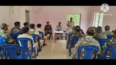 रनियां: तोरपा पुलिस अनुमंडल क्षेत्र के पुलिस पदाधिकारी एवं कर्मियों को लोकसभा चुनाव के मद्देनजर दिया गया प्रशिक्षण