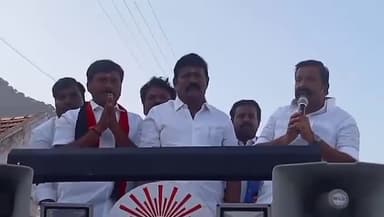 துறையூர்: பெரம்பலூர் பாராளுமன்ற தொகுதி திமுக வேட்பாளர் அருண் நேருவிற்கு துறையூர் ஒன்றியத்தில்பிரச்சாரம்பெருமாள்மலைஅடிவாரம்பகுதியில் அமைச்சர்துவக்கி வைத்தார்