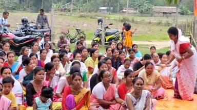 সাপেখাতী: সাপেখাটীত বিজেপিৰ মণ্ডলৰ অন্তৰ্গত ১০৭ নং বুথৰ নিৰ্বাচনী সভাত অংশ লয় বিধায়ক ধৰ্মেশ্বৰ কোঁৱৰে