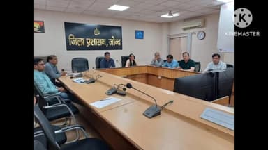 जींद: जिला निर्वाचन अधिकारी ने सभी रिटर्निंग अधिकारियों को मतदान केंद्रों का मुआयना करने के दिए निर्देश