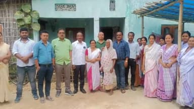 মাহমৰা: বিজেপিৰ জিলা সা: সম্পাদকৰ নেতৃত্বত মাহমৰাৰ সৰ্বোদয় পঞ্চায়তত বিজেপি প্ৰাৰ্থী তপন গগৈৰ সমৰ্থনত ঘৰে ঘৰে প্ৰচাৰ মিত্ৰজোঁটৰ