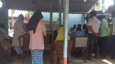 बगहा: भैरोगंज थाना परिसर में जनता दरबार का हुआ आयोजन, की गई भूमि संबंधी मामलों की सुनवाई