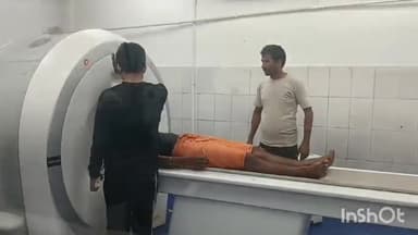 नवादा: कादिरगंज थाना क्षेत्र के सोनू बीघा गांव के समीप अनियंत्रित बाइक पलटने से एक युवक हुआ जख्मी, सदर अस्पताल में हुआ भर्ती