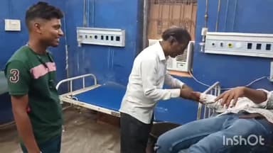 नवादा: 3 नंबर बस स्टैंड के समीप अनियंत्रित होकर बाइक पलटने से एक युवक हुआ जख्मी, सदर अस्पताल में कराया गया भर्ती