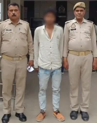 मुरादाबाद: थाना कटघर पुलिस ने कही मुकदमों में वांछित मे चल रहे व्यक्ति पर गैंगस्टर एक्ट कार्यवाही करते हुए आरोपी को भेजा जेल