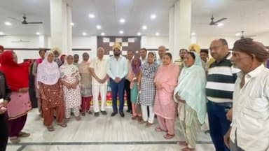 ਅਹਿਮਦਗੜ੍ਹ: ਮੁੰਡੇ ਅਹਿਮਦਗੜ ਦੇ ਵੈੱਲਫੇਅਰ ਕਲੱਬ ਵੱਲੋਂ ਅਗਰਵਾਲ ਧਰਮਸ਼ਾਲਾ 'ਚ ਕਰਵਾਏ 96ਵੇਂ ਰਾਸ਼ਨ ਵੰਡ ਸਮਾਰੋਹ ਦੌਰਾਨ ਲੋੜਵੰਦਾਂ ਦੀ ਕੀਤੀ ਮਦਦ