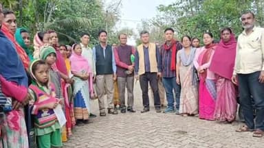 সোণাৰি: সোণাৰিত পঞ্চায়ত ভিত্তিত অনুষ্ঠিত হʼবলগীয়া নিৰ্বাচনী প্ৰচাৰ সভাৰ প্ৰস্তুতি সম্পৰ্কে বুজ লʼলে বিজেপি জিলা সম্পাদকে