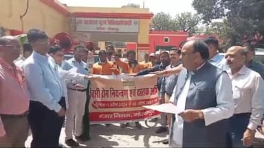 गोरखपुर: गोरखपुर जिले में 20 दिन तक चलेगा संचारी रोग नियंत्रण दस्तक अभियान खोज जाएंगे संभावित मरीज सीएमओ ने दी जानकारी