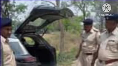 बड़हरिया: बड़हरिया थाना क्षेत्र के विभिन्न चौक चौराहे पर पुलिस द्वारा चलाया गया सघन वाहन जांच अभियान