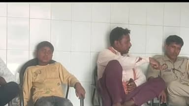 इकौना: अंधर पुरवा में लकड़ी के विवाद में विपक्षी की पिटाई से 13 वर्षीय बालक हुआ चोटिल