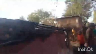 गुना नगर: कंचनपुरा में एक मकान में आग लगने से पूरा परिवार झुलसा, जिला अस्पताल में भर्ती व थाने में की शिकायत