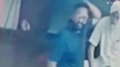 अम्बाला: रणजीत नगर के शिव मंदिर में मोटरसाइकल पर सवार चोरों ने मंदिर से चुराया दान पात्र, घटना सीसीटीवी कैमरे में कैद