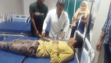 सिंगरौली: धौहनी-कटरा जंगल के समीप पेड़ के बाद डिवाइडर से टकराई स्कूटी, दो लोग हुए घायल