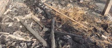 पिपराही: देकुली धर्मपुर गांव में आग लगने से दो लोगों का घर जलकर राख