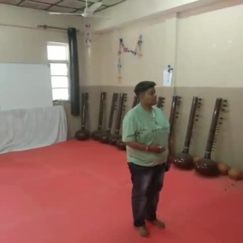 टिहरा: धर्मपुर में हो रहे देव व नलवाड़ मेले की पहली सांस्कृतिक संध्या में बतौर स्टार कलाकार धमाल मचाएंगें हन्नी नेगी