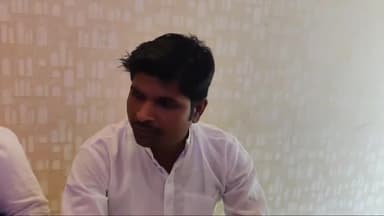 बदायूं लोकसभा सीट से परिवर्तन समाज पार्टी के उम्मीदवार मुकेश राठौर ने की पत्रकार वार्ता