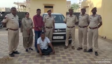 रानीवाड़ा: करडा पुलिस की बड़ी कार्यवाही 2 किलो अवैध अफीम दूध एवं 3लाख 50हजार रुपए के साथ एक आरोपी को किया गिरफ्तार