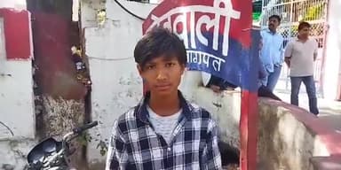 बागपत: मुगलपुरा मोहल्ला बागपत में घर में घुसकर किशोर व उसकी मां के साथ मारपीट कर दी धमकी, पीड़ित ने कोतवाली पर की शिकायत