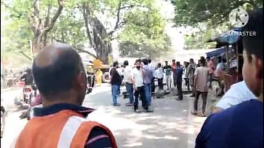 गोलमुरी-सह-जुगसलाई: मनीफीट में नो एंट्री में घुसे ट्रेलर ने बैरियर को मारी टक्कर, एक स्कूटी सवार हुआ घायल