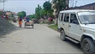 परिहार: लहुरिया में बिजली चोरी से जलाते एक दुकानदार धराए, जेई ने दर्ज कराया केस