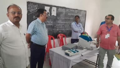 शिवहर: श्री नवाब हाई स्कूल शिवहर में प्रशिक्षण केंद्र का डीएम ने लिया जायजा।