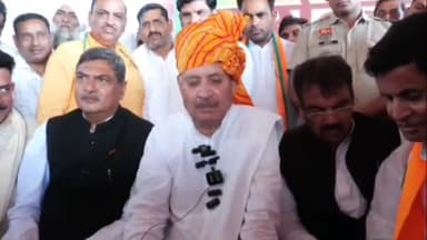 पुन्हाना: केंद्रीय मंत्री राव इंद्रजीत सिंह ने मेवात में रेल लाइन बिछाने को लेकर मीडिया को दी जानकारी