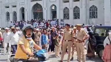 नदेसर स्थित जामा मस्जिद में सकुशल संपन्न हुई अलविदा की नमाज़