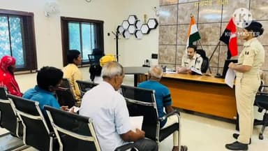 नवादा: नवादा समाहारनालय स्थित पुलिस कार्यालय में पुलिस अधीक्षक द्वारा लगाया गया जनता दरबार, फरियादियों की सुनी गई शिकायतें