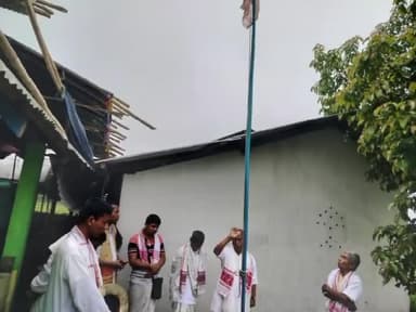 সোণাৰি: শণিবাৰে দুৱৰা গাঁৱত দুৱৰা গাঁও যুৱ সমাজৰ উদ্যোগত ভাওনা প্ৰদৰ্শন