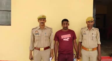 भदोही: थाना दुर्गागंज ने पाक्सो वारंटी को किया गिरफ्तार।