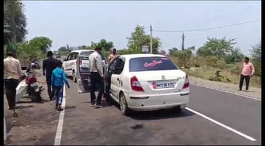 समुद्रपूर: लोकसभा निवडणुकीच्या पार्श्वभूमीवर नागपूर-वर्धा सीमेवरील गिरड येथील कुबडी इमली येथे चौकीवर वाहनांची कडक तपासणी