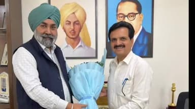 ਐਸਏਐਸ ਨਗਰ ਮੁਹਾਲੀ: ਫੇਸ 3ਬੀ2 ਚ ਡਿਪਟੀ ਮੇਅਰ ਕੁਲਜੀਤ ਬੇਦੀ ਨੇ ਨਵ ਨਿਯੁਕਤ ਫੂਡ ਕਮਿਸ਼ਨ ਚੇਅਰਮੈਨ ਬਣਨ ਤੇ ਬਾਲ ਮੁਕੰਦ ਸ਼ਰਮਾ ਨੂੰ ਦਿੱਤੀਆਂ ਮੁਬਾਰਕਾਂ