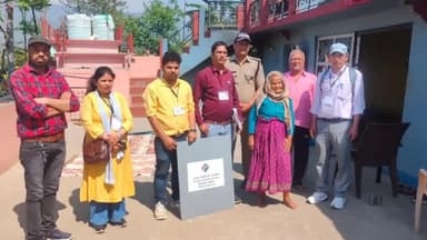 प्रतापनगर: प्रतापनगर विधानसभा की 13 पोलिंग पार्टियों ने 62 दिव्यांग व 85 वर्ष से अधिक उम्र के मतदाताओं को घर-घर जाकर कराया मतदान