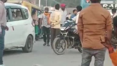 प्रयागराज: संगम क्षेत्र में स्टैंड कर्मचारियों और श्रद्धालुओं के बीच बस पार्क करने को लेकर  हुई मारपीट