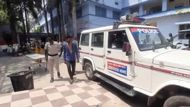 बिहार: खसगंज मोहल्ला में मोबाइल छिंतौरी के मामले में हुई मारपीट में एक युवक हुआ जख्मी, पुलिस लाई सदर अस्पताल