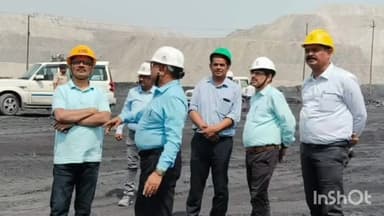 चितरंगी: एनसीएल सीएमडी बी साईराम ने बीना क्षेत्र का किया दौरा, अधिकारी मौजूद रहे