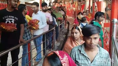 सासाराम: चैत नवरात्रि का पहला दिन श्रद्धालुओं की उमड़ी भीड़