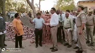 औराई: घमहापुर में जिलाधिकारी ने अन्नपूर्णा भवन निर्माण स्थल का किया निरीक्षण, पूर्व में चिन्हित जमीन पर भवन बनाने का निर्देश