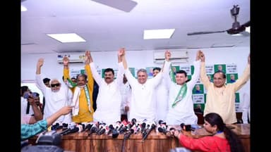 पटना ग्रामीण: बीरचंद पटेल मार्ग स्थित जदयू मुख्यालय में जल संसाधन मंत्री ने सैकड़ो लोगों को जदयू की प्राथमिकता सदस्यता दिलाई.