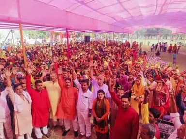 सत्तर कटैया: पंचगछिया में रामनवमी पर्व को लेकर भगवती स्थान से निकली भव्य कलशयात्रा एवं शोभायात्रा, बना हुआ है भक्तिमय माहौल